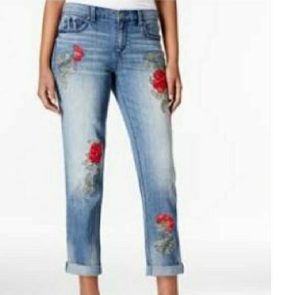 NWT Vintage America Blues Embroidered Jeans - Picture 3 of 3